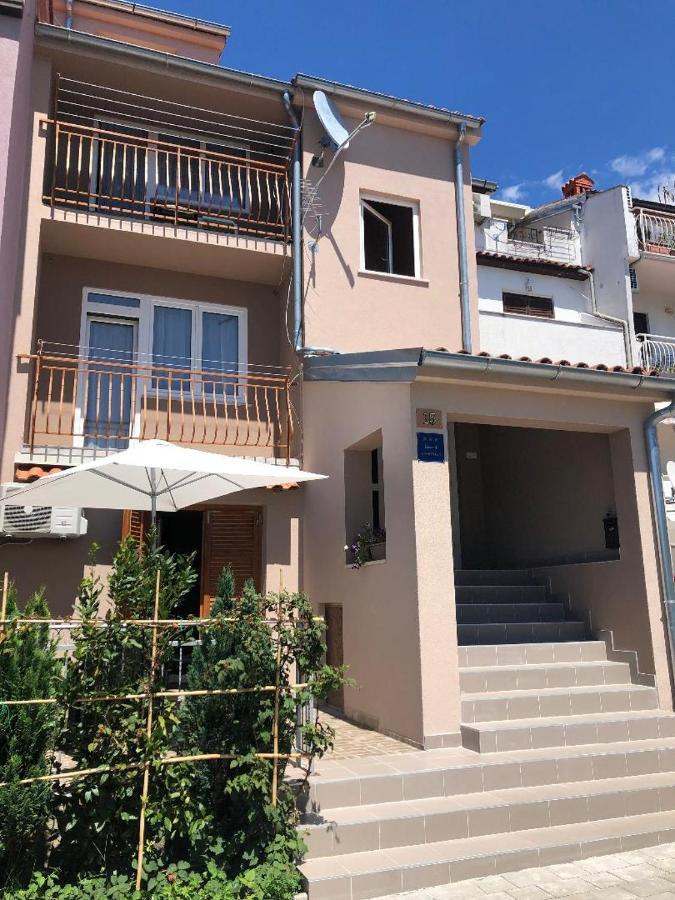 Apartment Blue Пореч Екстериор снимка